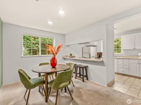 23313 Cedar Way N101, Mountlake Terrace WA 98043