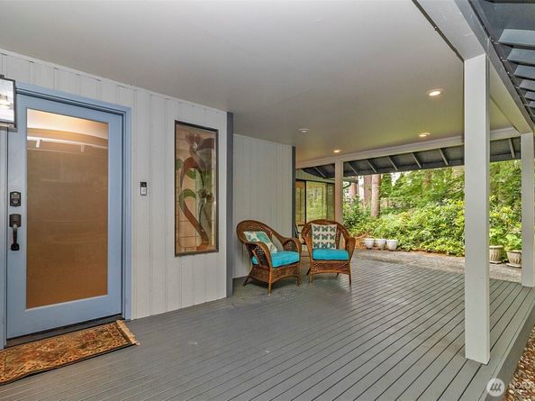 1805 Village Green Drive 16, Mill Creek WA 98012