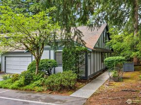 1805 Village Green Drive 16, Mill Creek WA 98012