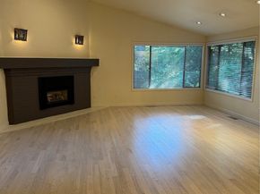 1805 Village Green Drive 16, Mill Creek WA 98012