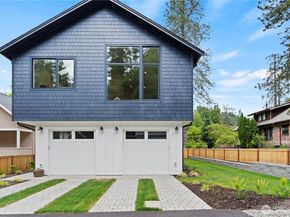 529 SE Bush Street B, Issaquah WA 98027