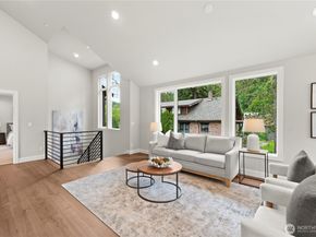 529 SE Bush Street B, Issaquah WA 98027