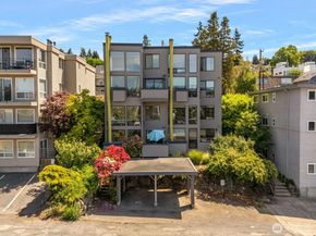 2831 14th Avenue W 2, Seattle WA 98119