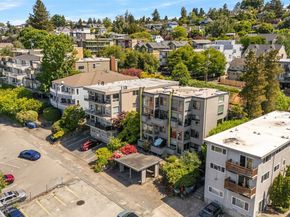 2831 14th Avenue W 2, Seattle WA 98119