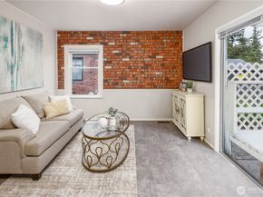 6848 31st Avenue NE, Seattle WA 98115