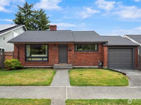 5028 41st Avenue SW, Seattle WA 98136