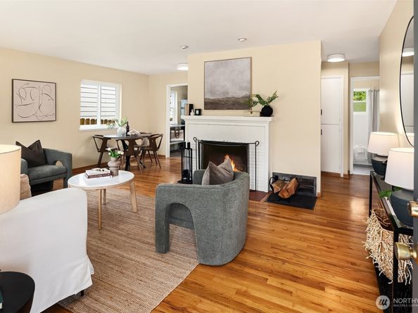 5028 41st Avenue SW, Seattle WA 98136