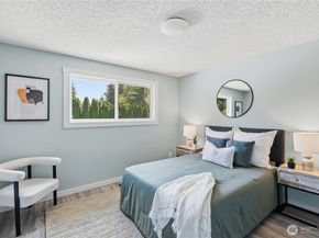 17405 18th Avenue W, Lynnwood WA 98037