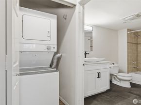 3028 Western Avenue 110, Seattle WA 98121