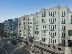3028 Western Avenue 110, Seattle WA 98121