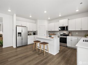5420 S 328th Street 10, Auburn WA 98001
