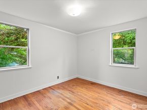 11857 22nd Avenue SW, Burien WA 98146
