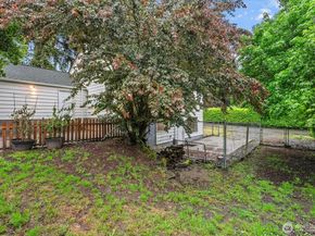 11857 22nd Avenue SW, Burien WA 98146