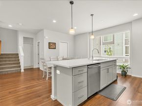 13628 Manor Way A2, Lynnwood WA 98087
