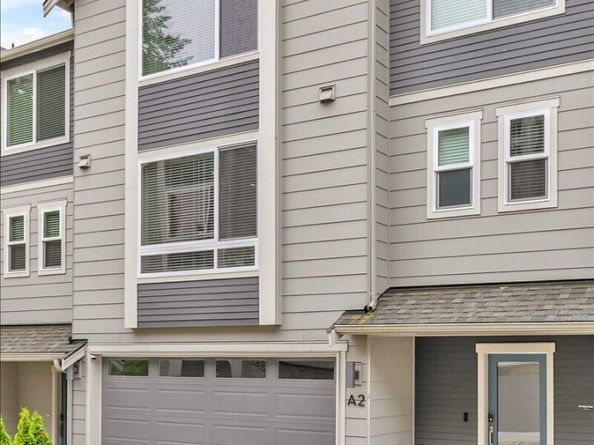 13628 Manor Way A2, Lynnwood WA 98087