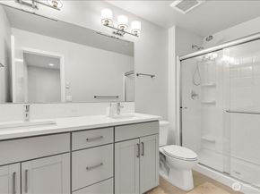 13628 Manor Way A2, Lynnwood WA 98087