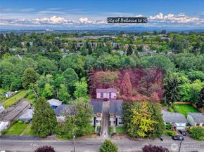 5942 21st Avenue SW, Seattle WA 98106