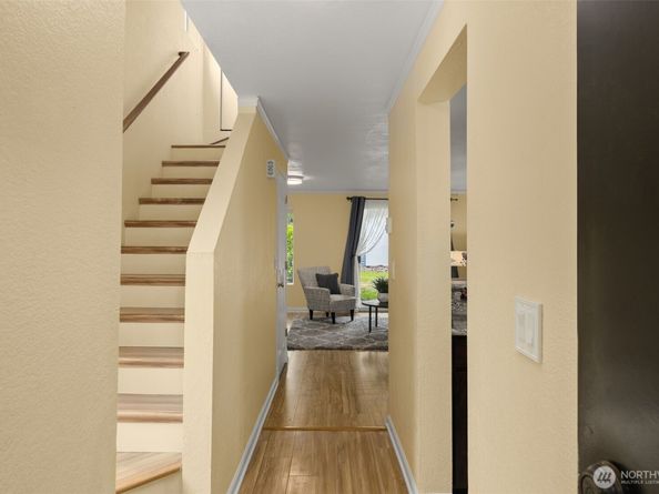 280 Newport Wy NW NW B15, Issaquah WA 98027