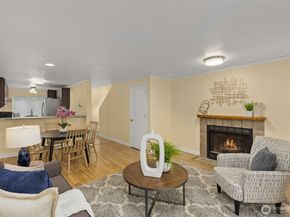 280 Newport Wy NW NW B15, Issaquah WA 98027