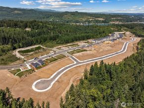 3971 Flat Top Drive, Bremerton WA 98312