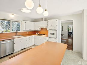 2209 NE 177th Street, Shoreline WA 98155