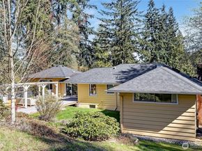 2209 NE 177th Street, Shoreline WA 98155