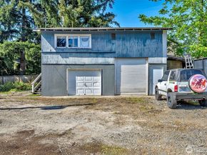 903 Logan Rd, Lynnwood WA 98036