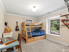 7238 Lakemont Boulevard SE, Bellevue WA 98006