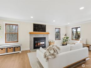 7238 Lakemont Boulevard SE, Bellevue WA 98006