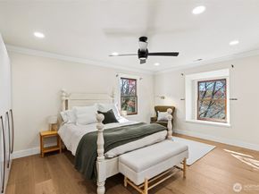 7238 Lakemont Boulevard SE, Bellevue WA 98006