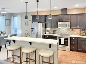 3737 Maritime Drive SW, Bremerton WA 98312