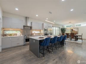 3034 NE 89th Street, Seattle WA 98115