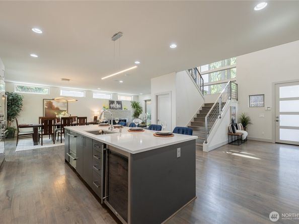 3034 NE 89th Street, Seattle WA 98115