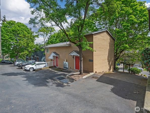 301 W Raye Street 106, Seattle WA 98119