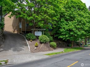 301 W Raye Street 106, Seattle WA 98119