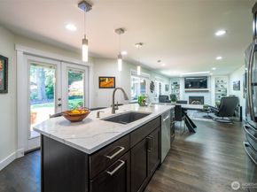 16036 177th Place NE, Woodinville WA 98072