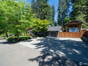 16036 177th Place NE, Woodinville WA 98072