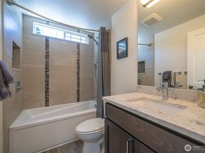 16036 177th Place NE, Woodinville WA 98072
