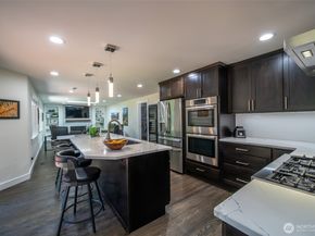 16036 177th Place NE, Woodinville WA 98072