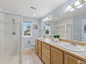 13015 NE 182nd Place A, Bothell WA 98011