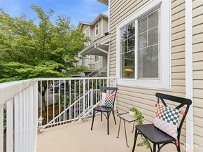 13015 NE 182nd Place A, Bothell WA 98011