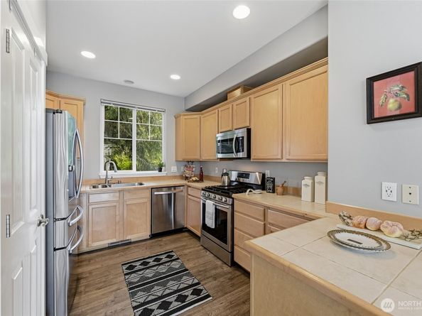 13015 NE 182nd Place A, Bothell WA 98011