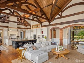 5128 Rockaway Beach Road NE, Bainbridge Island WA 98110