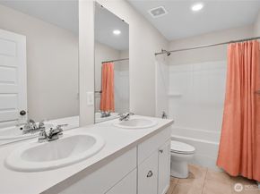 1198 Panoramic Loop, Bremerton WA 98312