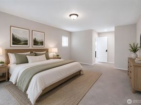 1198 Panoramic Loop, Bremerton WA 98312