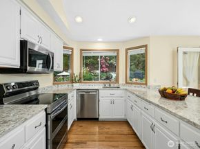 27847 37th Avenue S, Auburn WA 98001