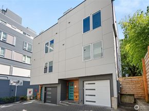 815 N 48th Street, Seattle WA 98103