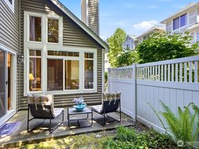 6699 SE Cougar Mountain Way, Bellevue WA 98006