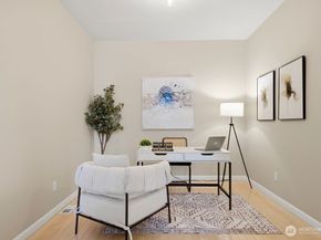 6699 SE Cougar Mountain Way, Bellevue WA 98006