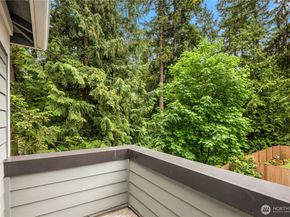18315 17th Avenue W, Lynnwood WA 98037